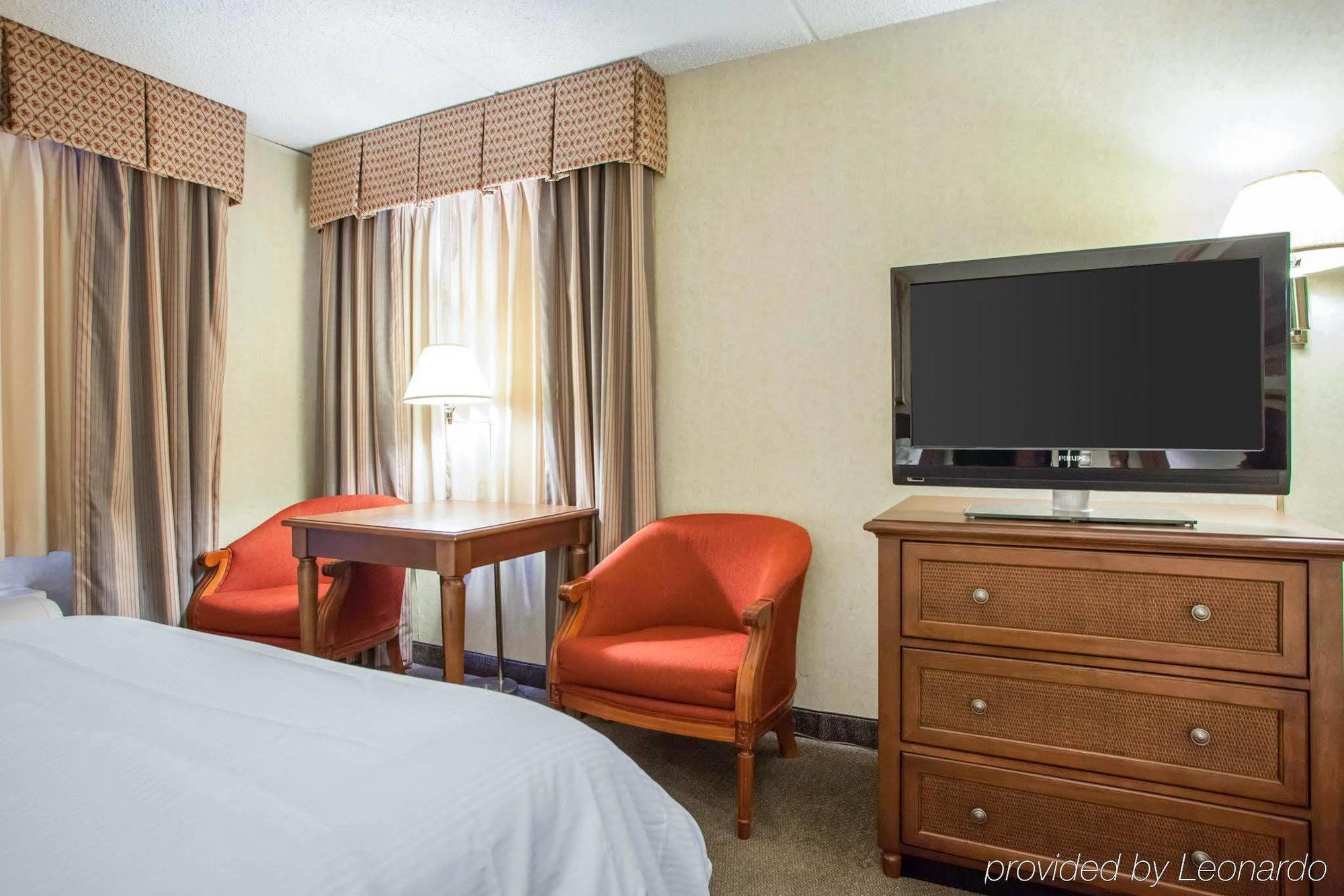 Four Points By Sheraton Milwaukee Airport Exterior foto