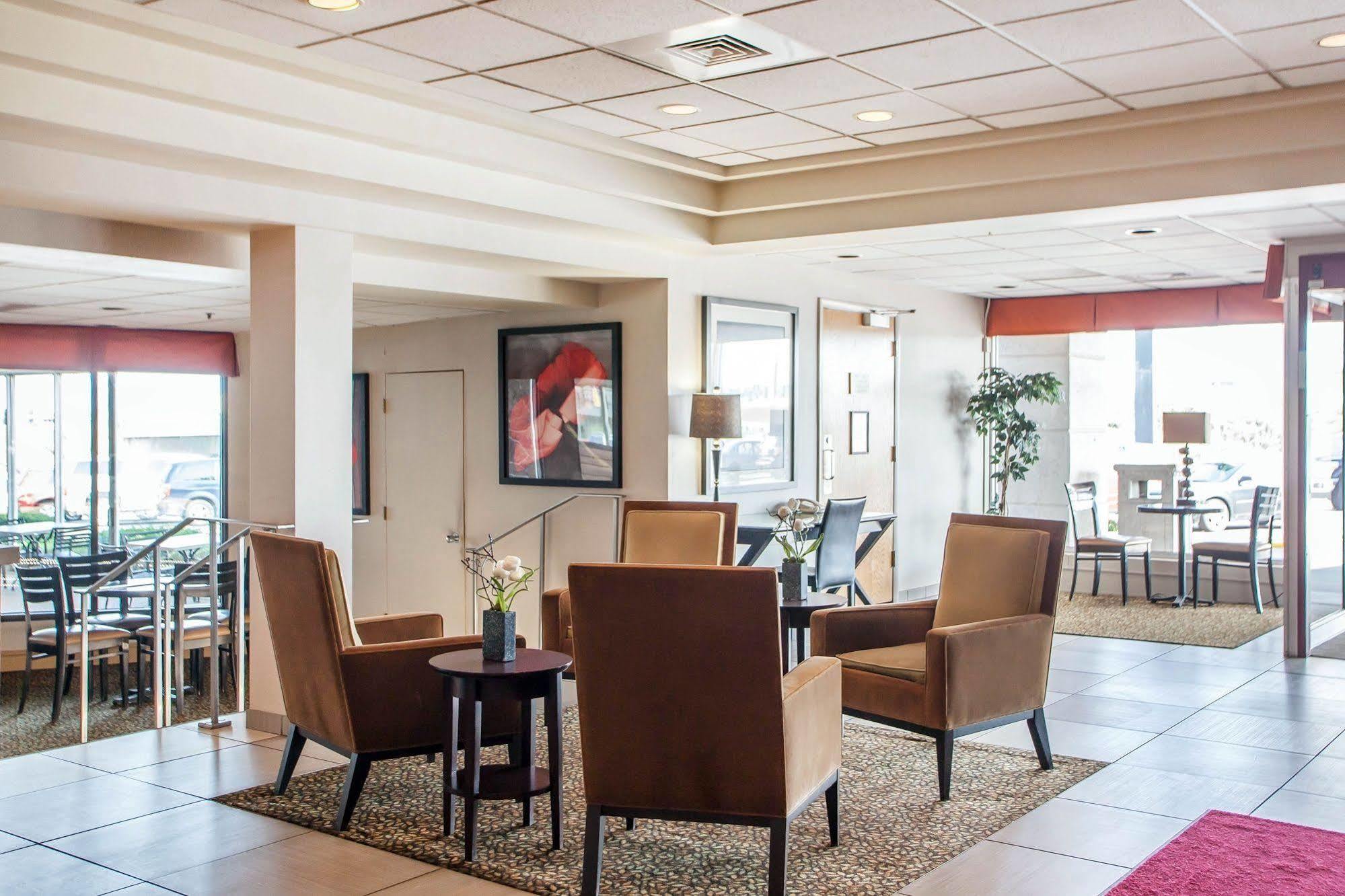 Four Points By Sheraton Milwaukee Airport Exterior foto