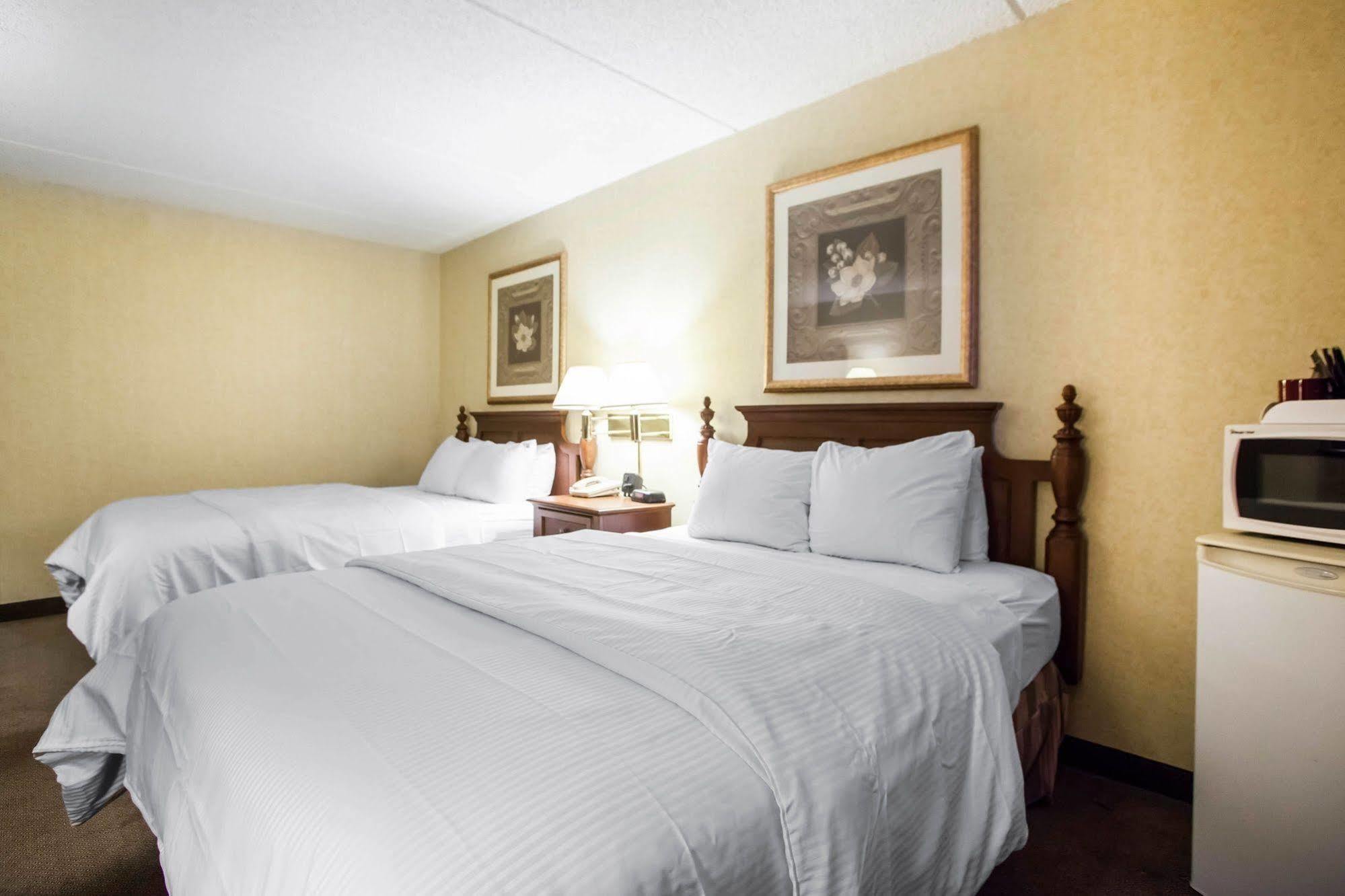 Four Points By Sheraton Milwaukee Airport Exterior foto